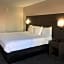 Days Inn & Suites by Wyndham Charleston Airport West