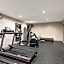 Country Inn & Suites by Radisson, Dahlgren-King George, VA