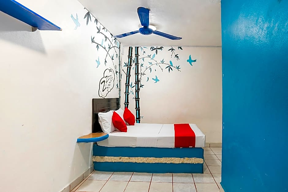 Hotel America
