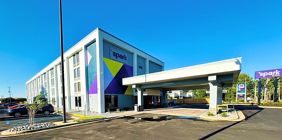 Spark by Hilton Jackson Ridgeland