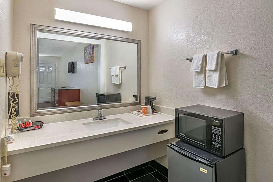 Econo Lodge Richmond-North Chesterfield