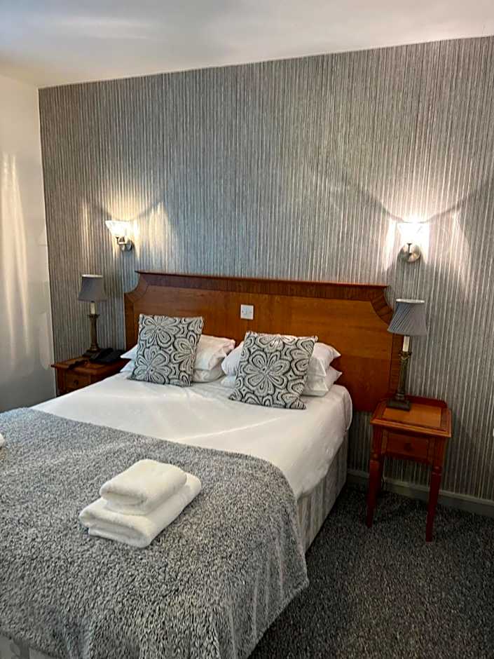 The Chainbridge Hotel