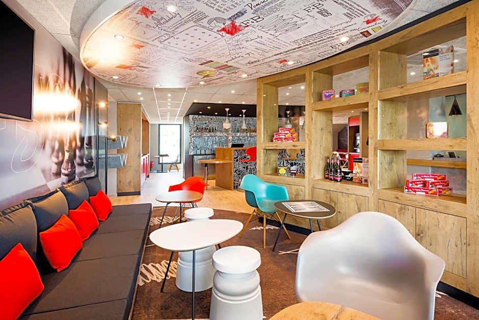 ibis Pontorson Baie Du Mont Saint Michel