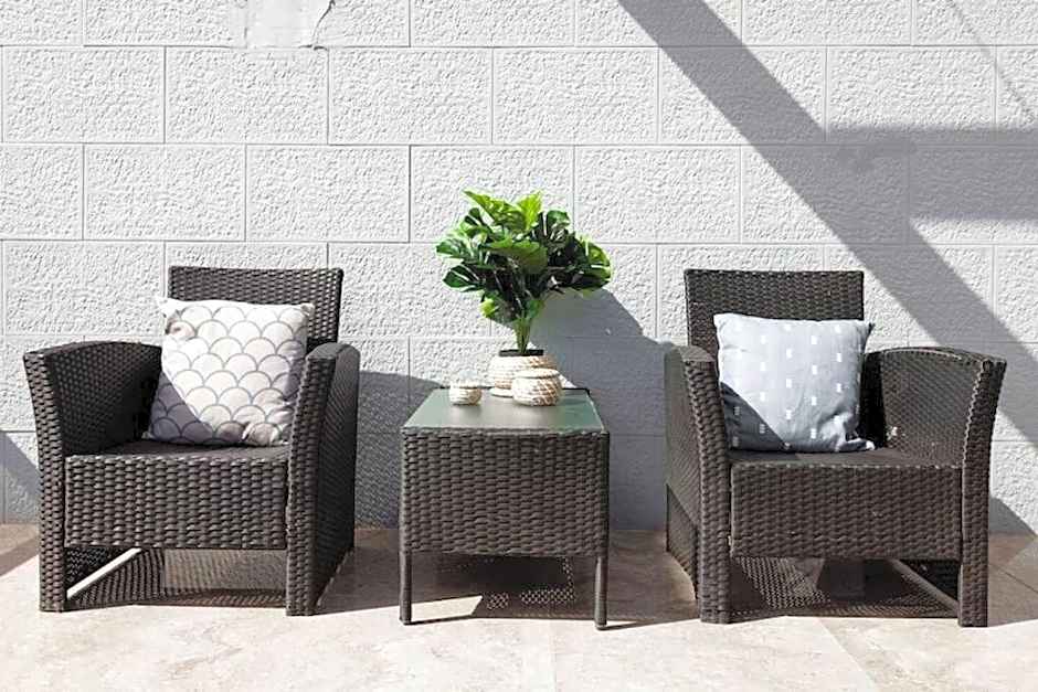 3Bedroom Suite with Balcony and shelter 12