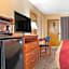 Econo Lodge Inn & Suites Evergreen