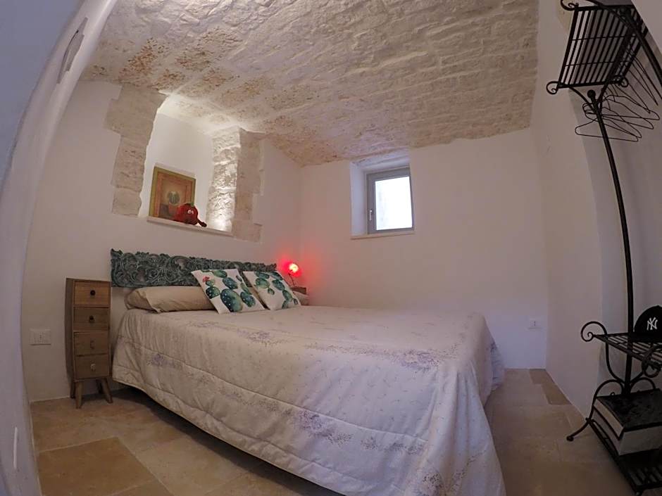 TRULLI GIACI&MAURI