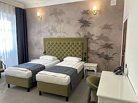 Superior Double or Twin Room with Garden View
