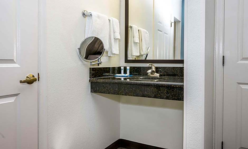 Hyatt House Herndon/Reston