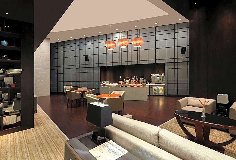 Hilton Bangalore Embassy Golflinks