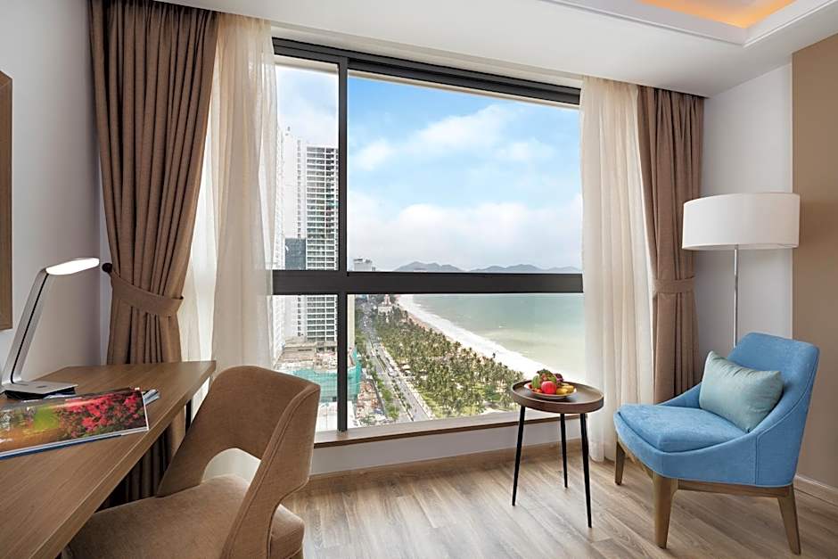 Comodo Nha Trang Hotel