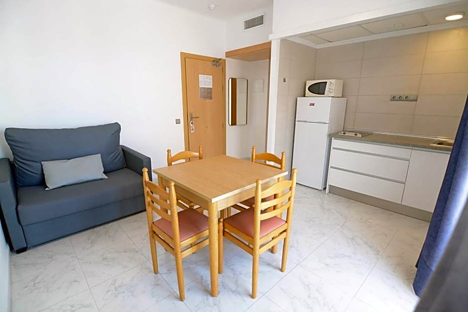 Apartamentos Playa Sol