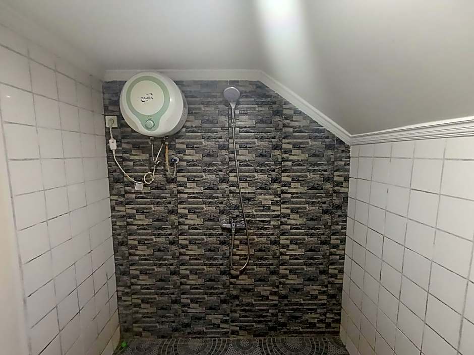 Mamifokobo Guest House