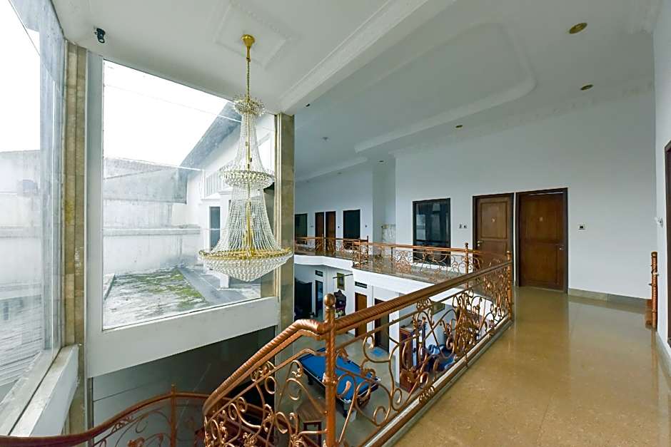 RedDoorz Syariah near Dago Pakar 2