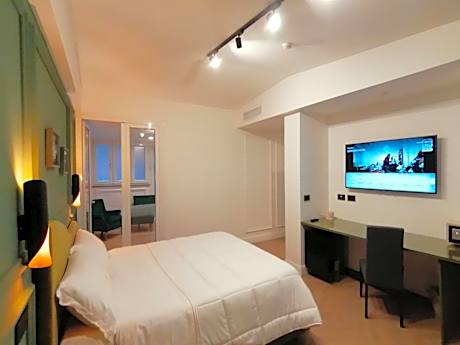 Suite with Sauna