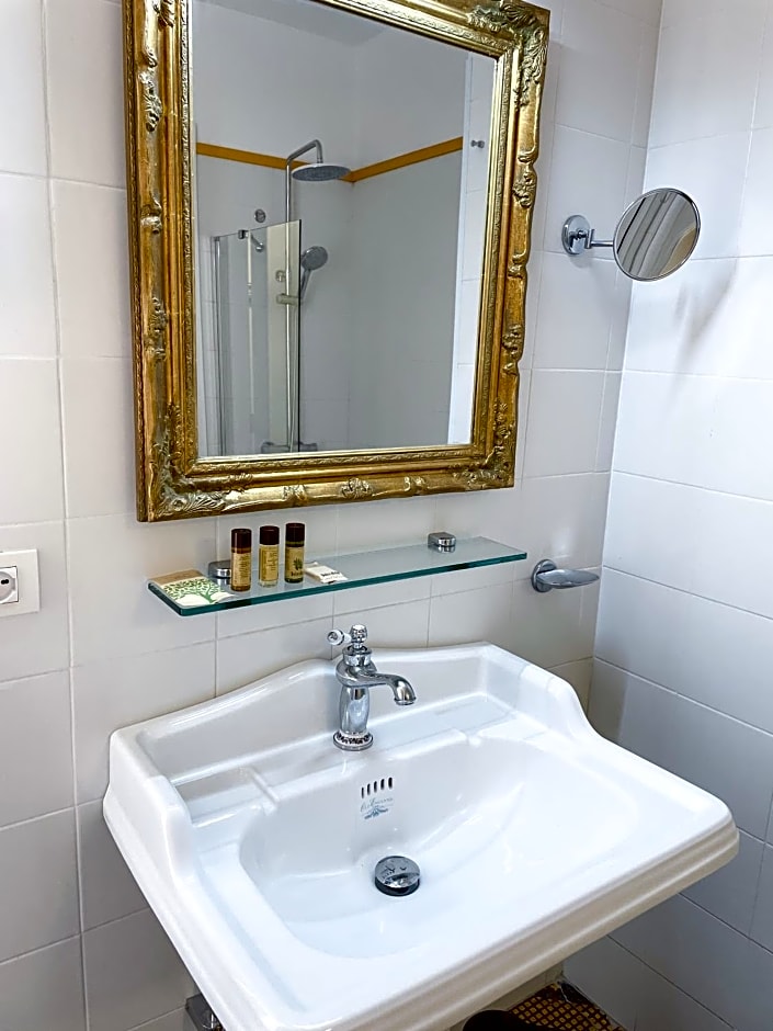 B&B Faraglione