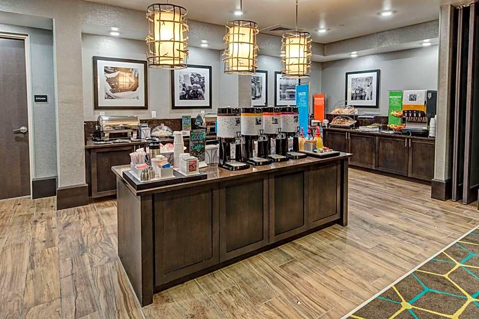 Hampton Inn & Suites By Hilton Nashville Hendersonville TN
