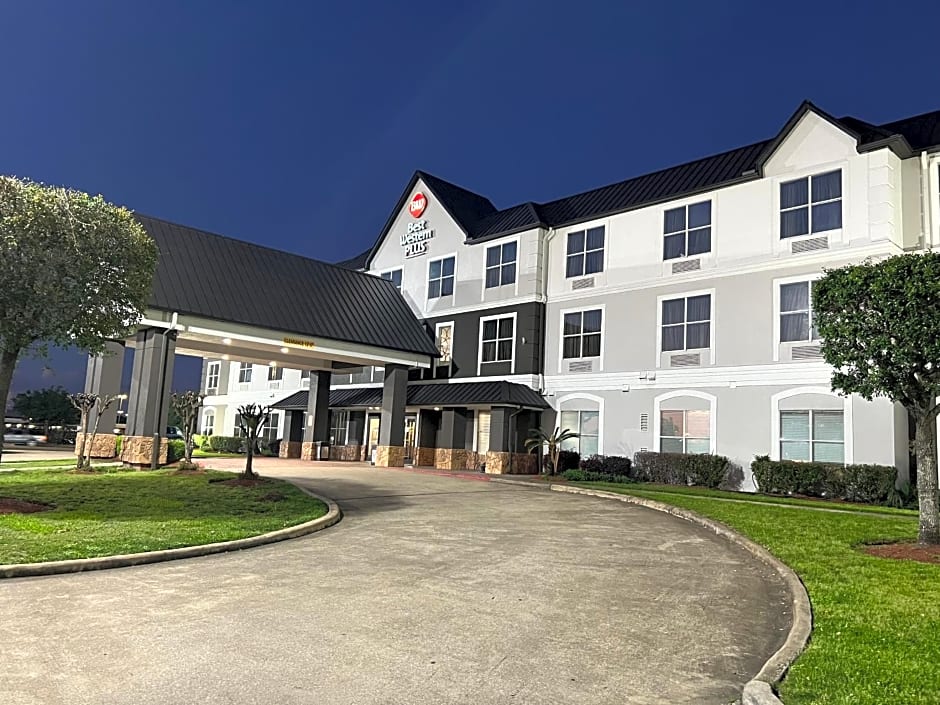 Best Western PLUS Hobby Airport Inn and Suites
