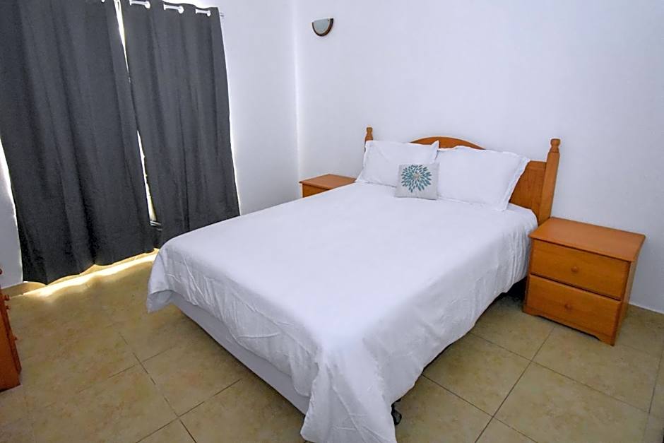 Lord Nelson Hotel & Residences