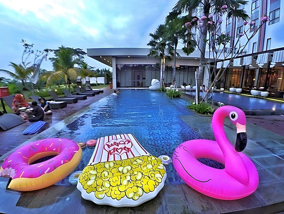 Harper Purwakarta by ASTON