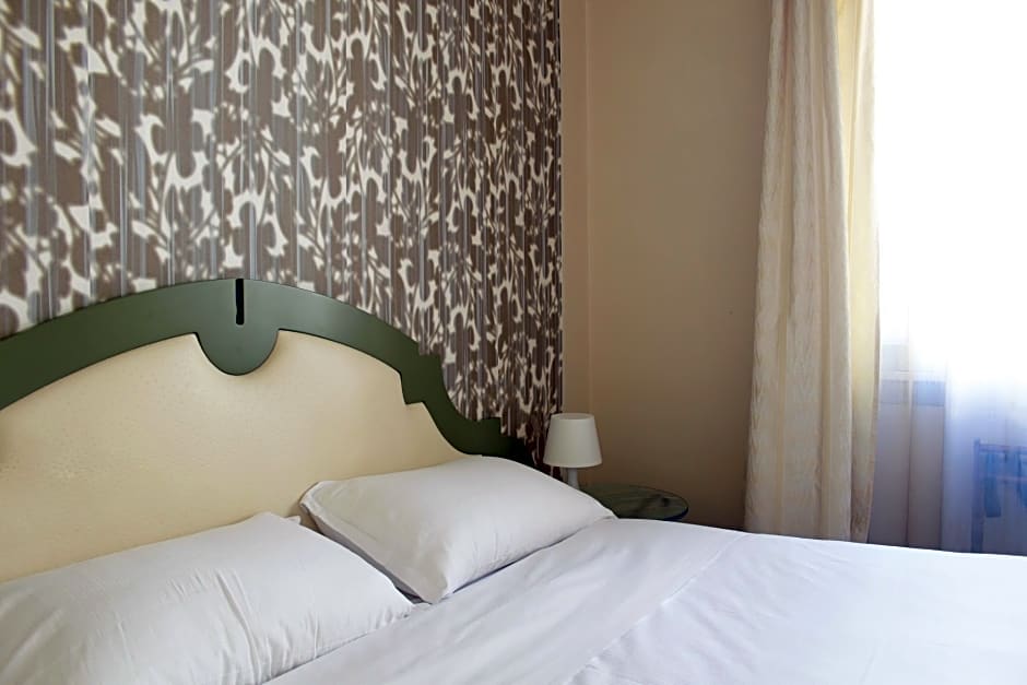 c-hotels De Rose Palace