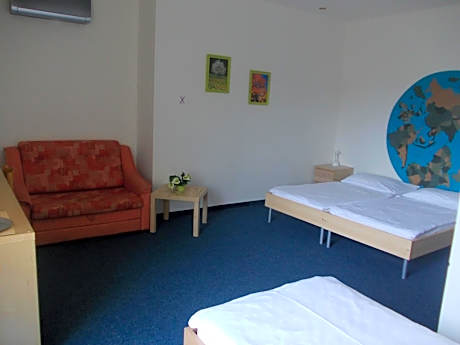 Triple Room with Air Condioning