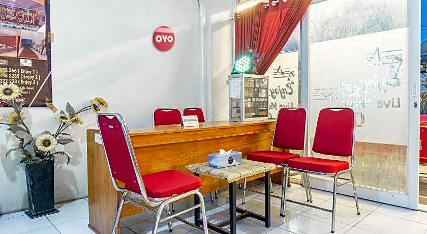 Hotel O Enjoy Homestay & Cafe
