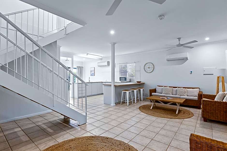 Cable Beachside Villas