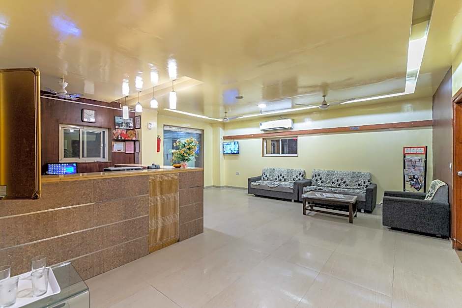 Super Capital O Kadamb INN