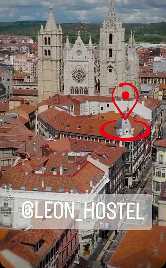 Leon Hostel