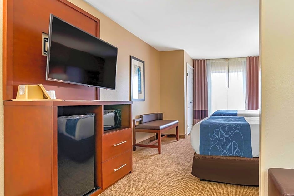 Comfort Suites At Eglin Air Force Base