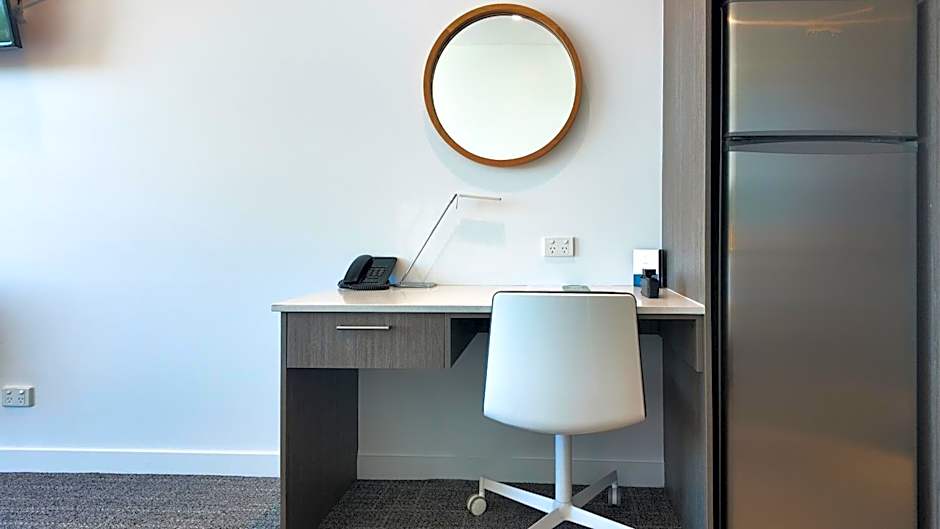 Quest Mounts Bay Road