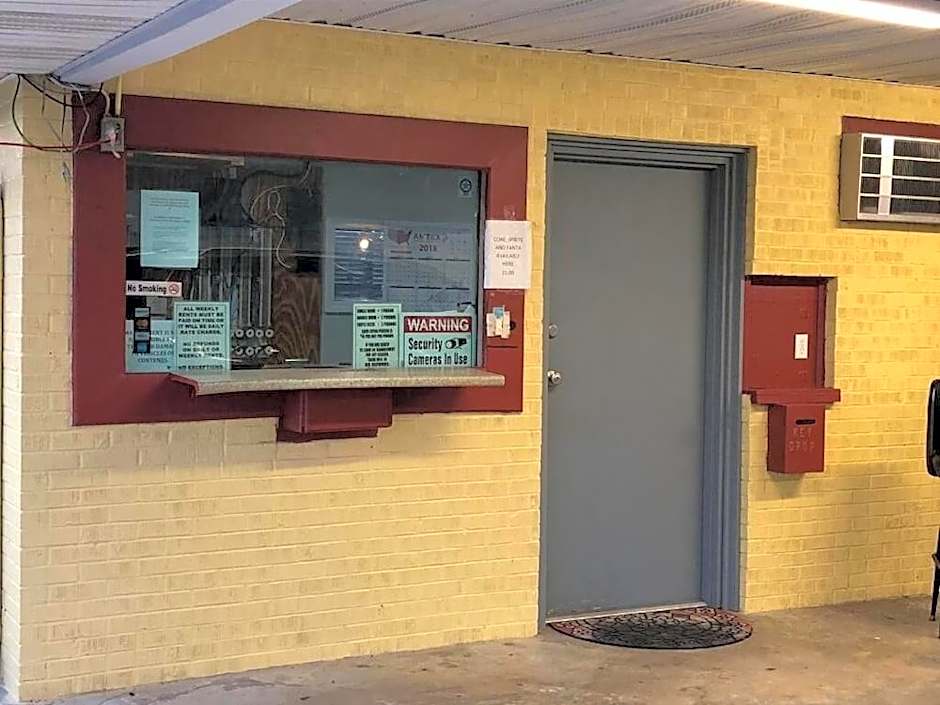 Economy Inn