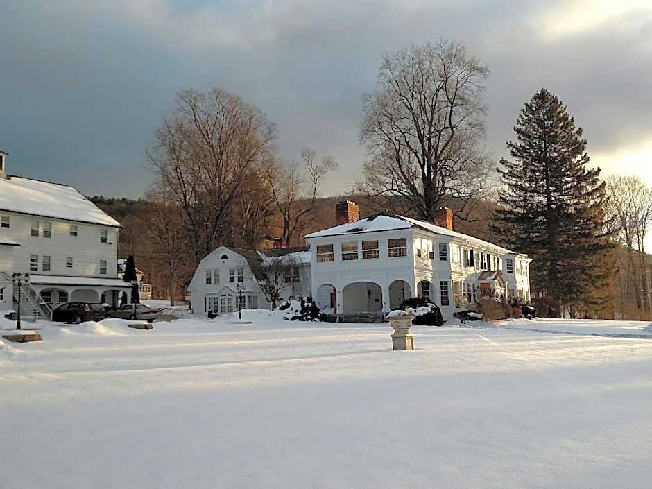 Blackberry River Inn