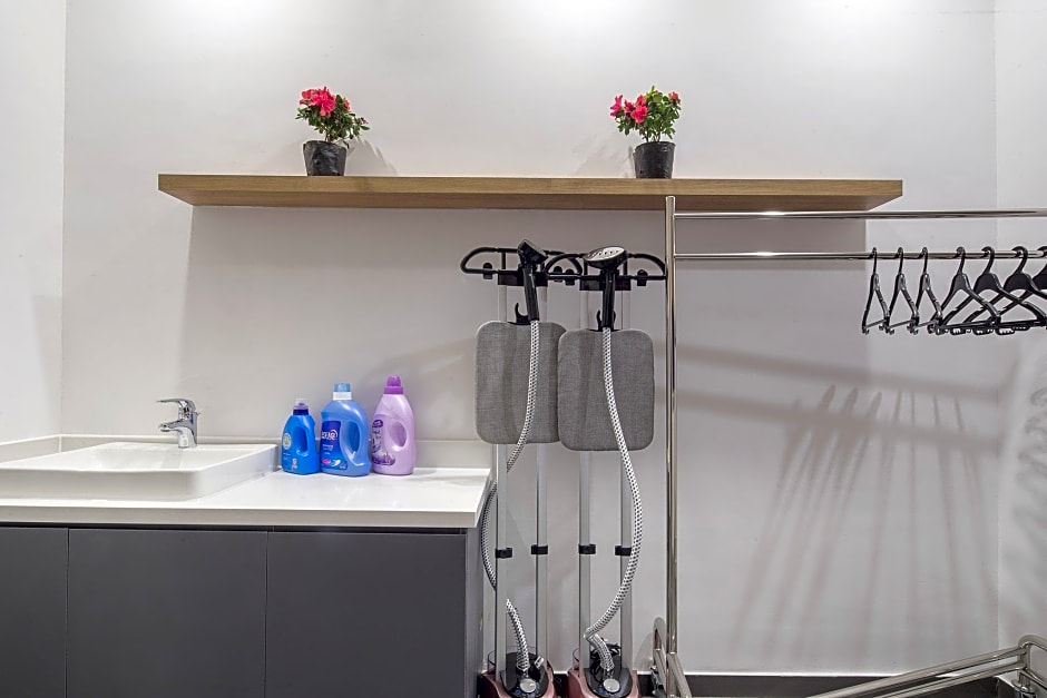 HOLIDAY INN EXPRESS Shanghai Tourism Zone