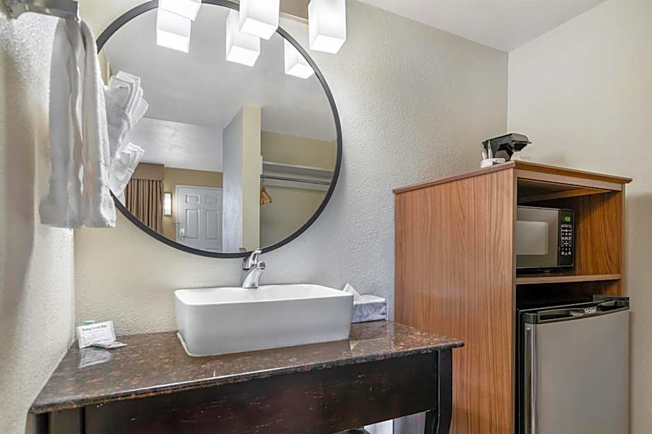 Best Western Town House Lodge