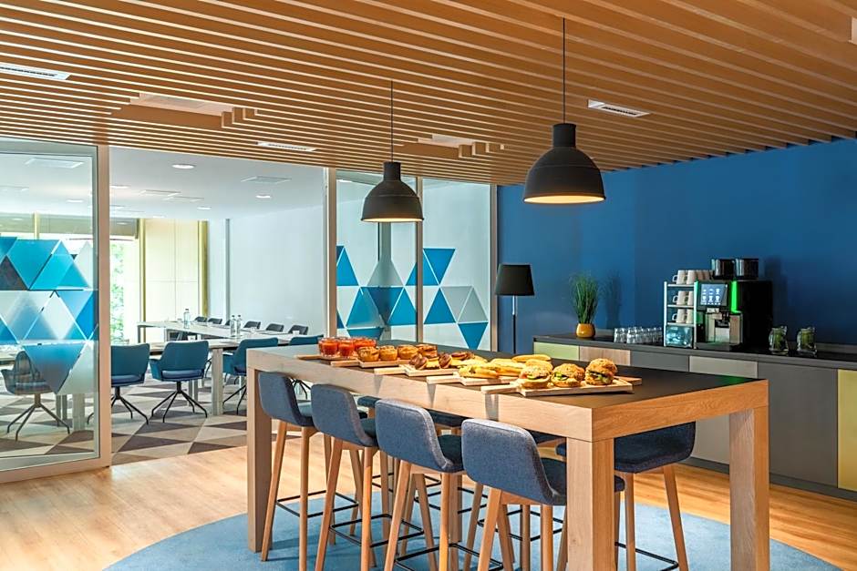 Holiday Inn Express Amsterdam - North Riverside By IHG