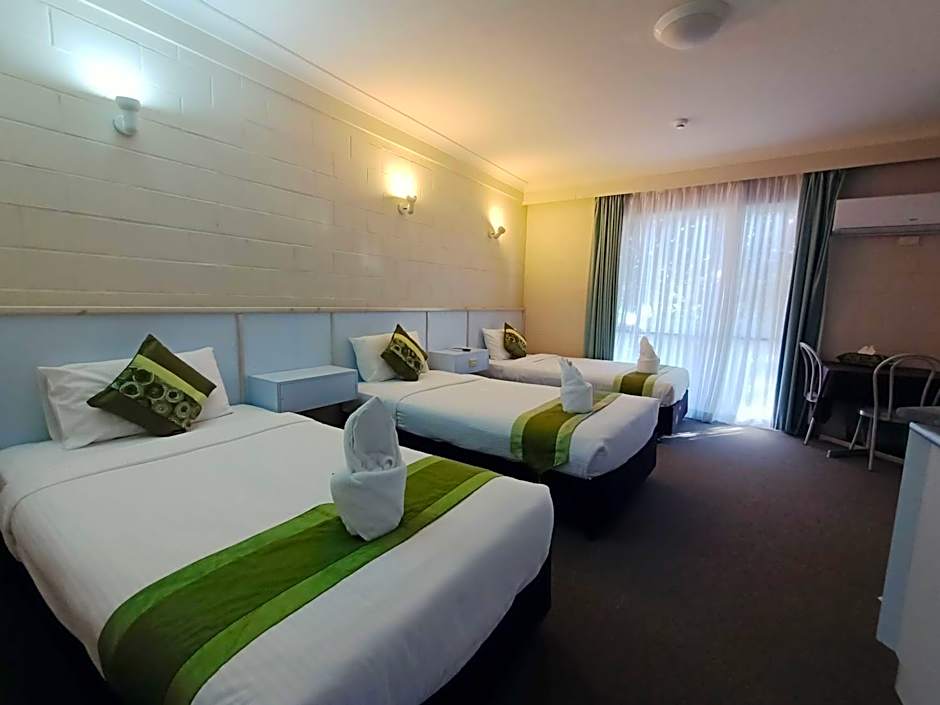 Photo 1 of 4 of Deluxe Family Suite