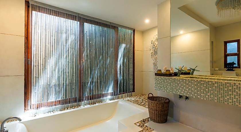 Tango Luxe Samui Beach Villa (SHA Plus)