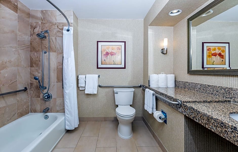 Holiday Inn Express San Diego - Sea World Area By IHG