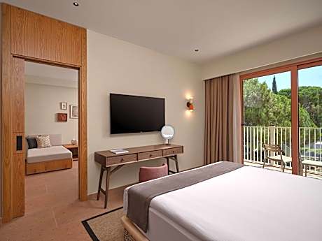 Family Suite with Balcony