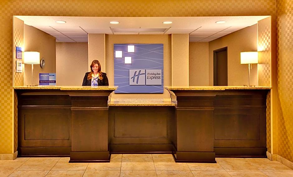 Holiday Inn Express Hotel & Suites Council Bluffs - Convention Center Area By IHG