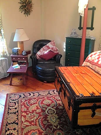 Double Room with Private External Bathroom