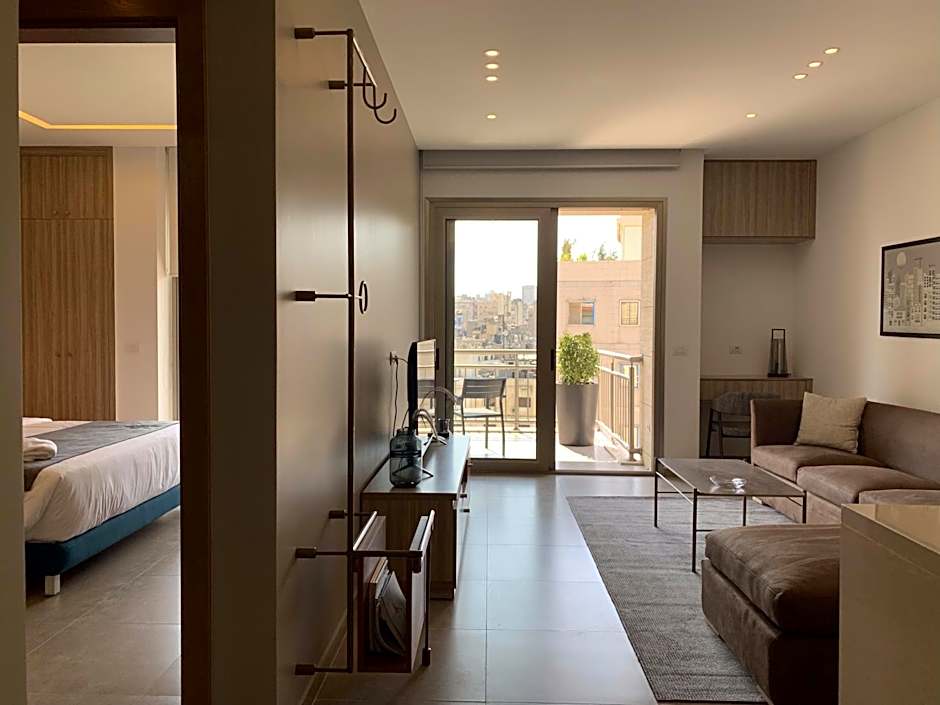 ZUR Studios and Suites