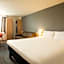 ibis Orly Chevilly Tram 7