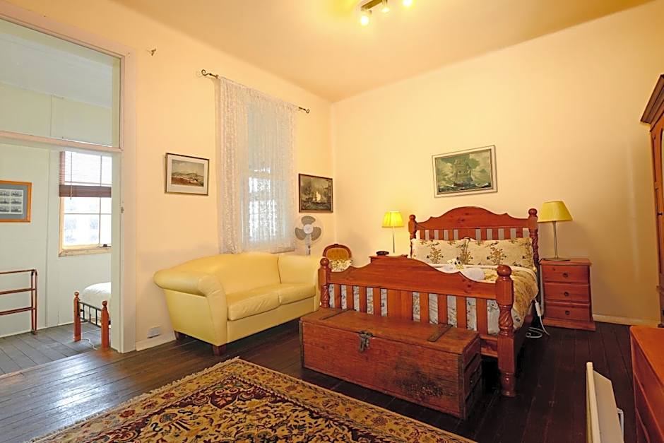 Edinburgh Gallery Bed & Breakfast