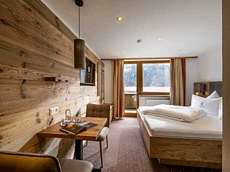 Deluxe Single Room with Balcony
