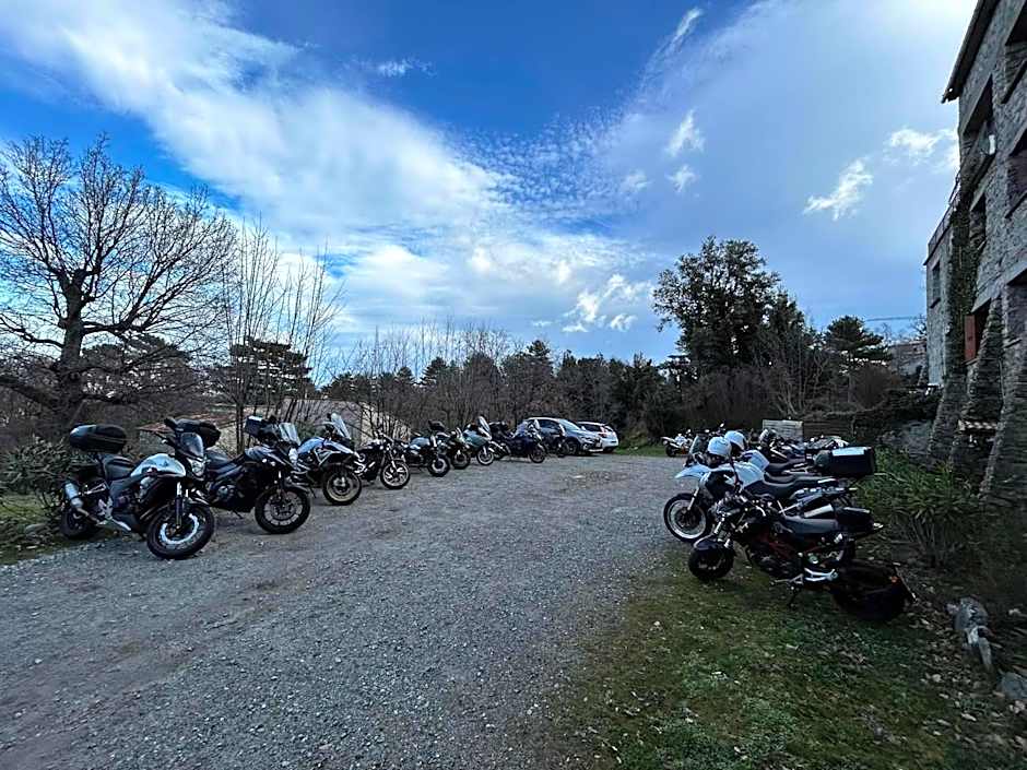 Hôtel - Pub Le Petit Bosquet