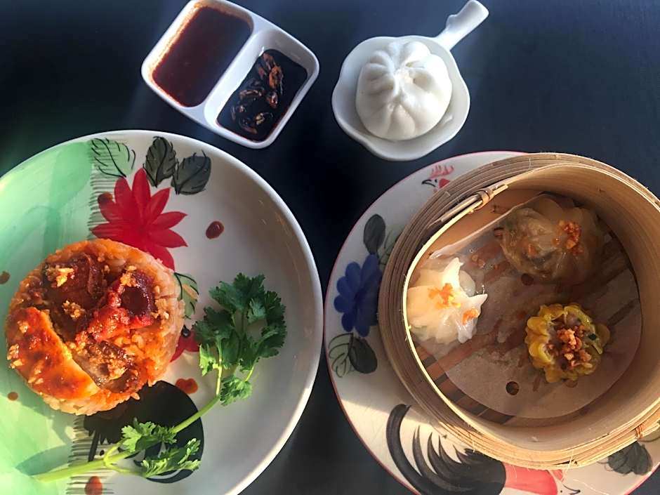 Baan Bangrak Residence