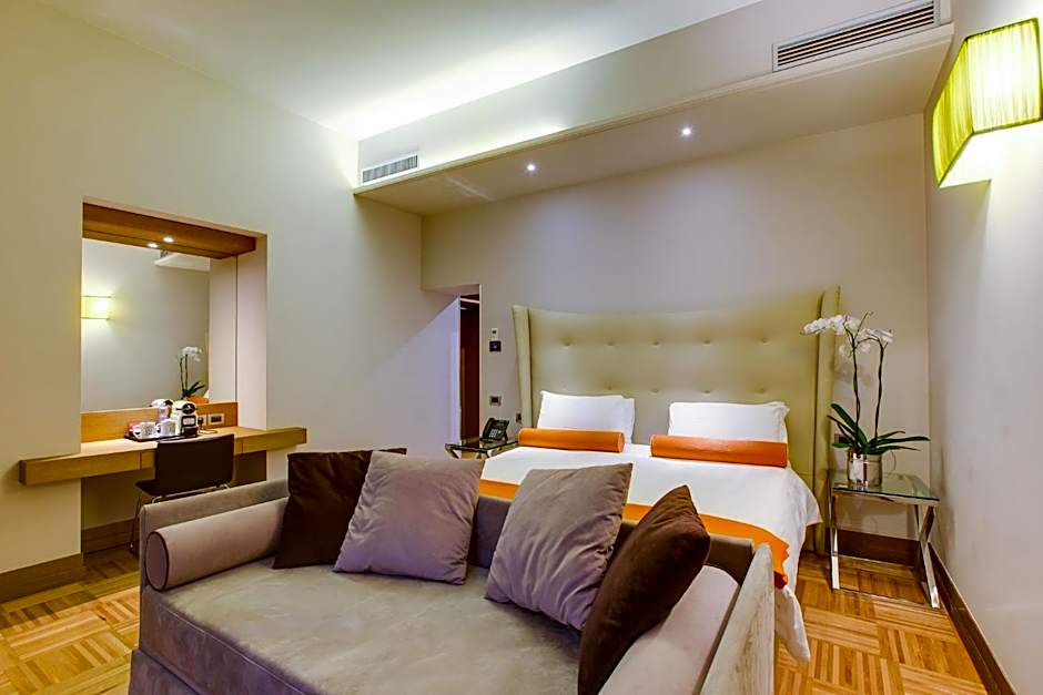 Solo Experience Hotel