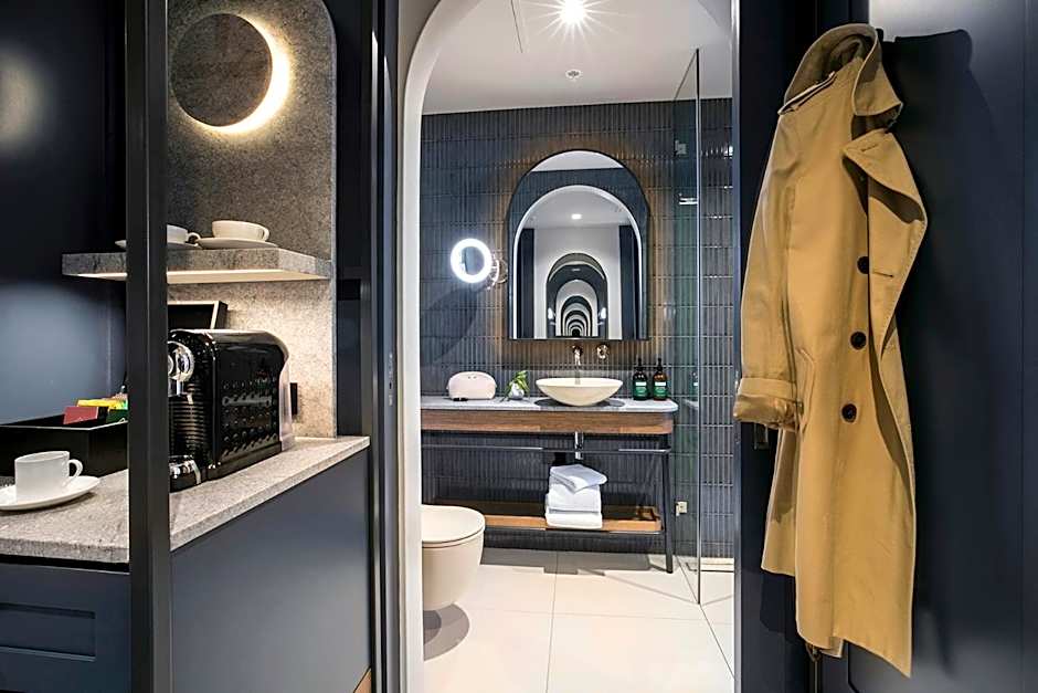 Voco Melbourne Central By IHG